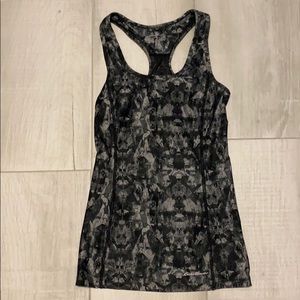 Eddie Bauer athletic top size XS